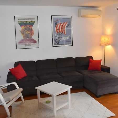 Appartamento Apartman Tina Porec Esterno foto