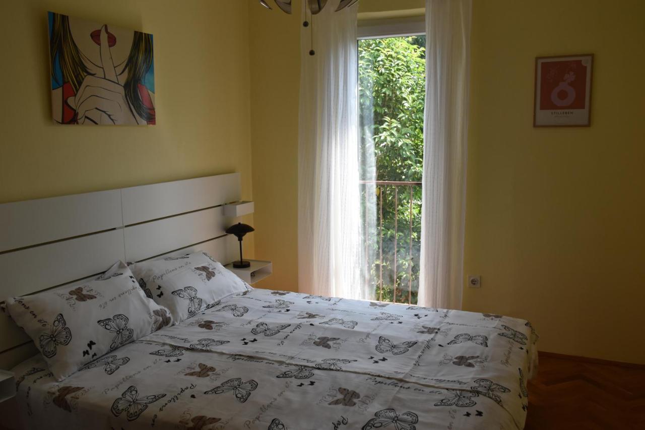 Appartamento Apartman Tina Porec Esterno foto