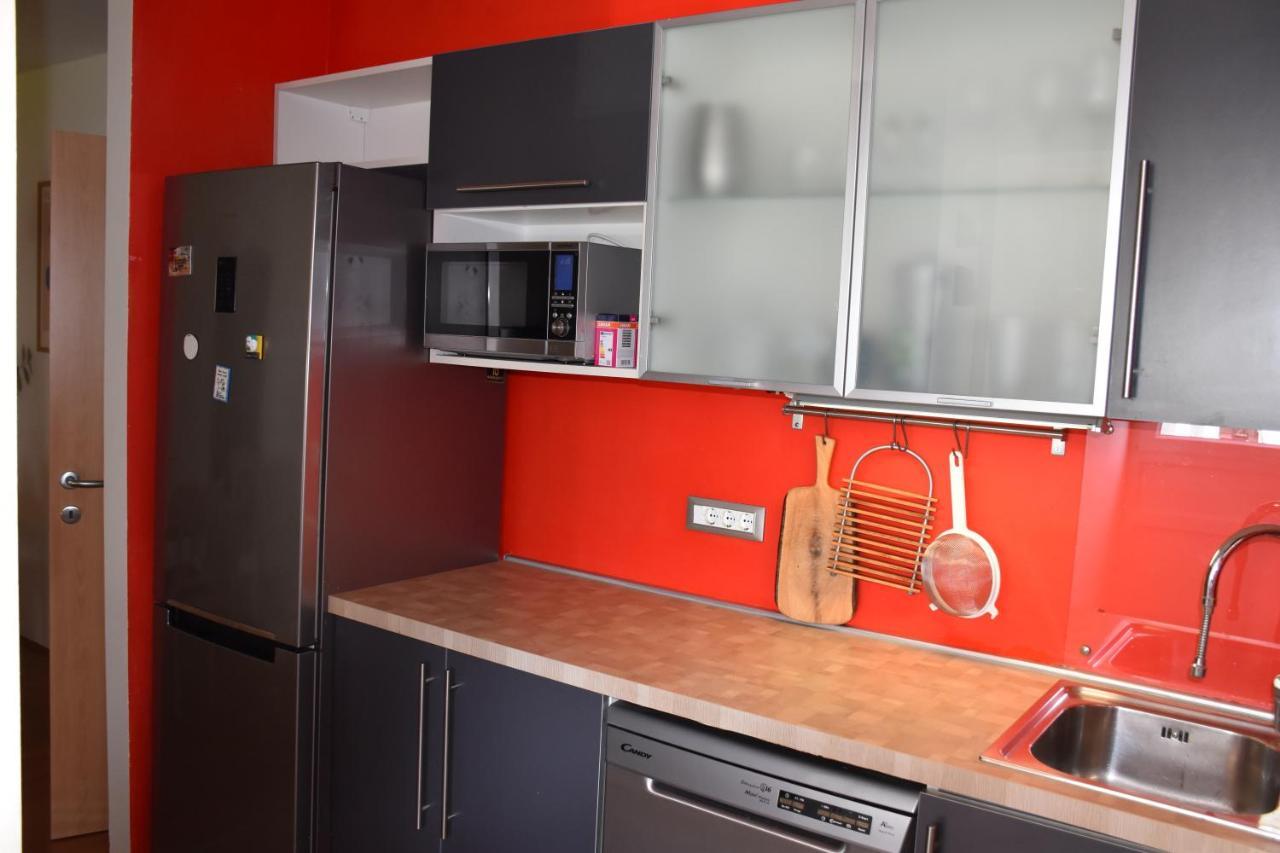 Appartamento Apartman Tina Porec Esterno foto