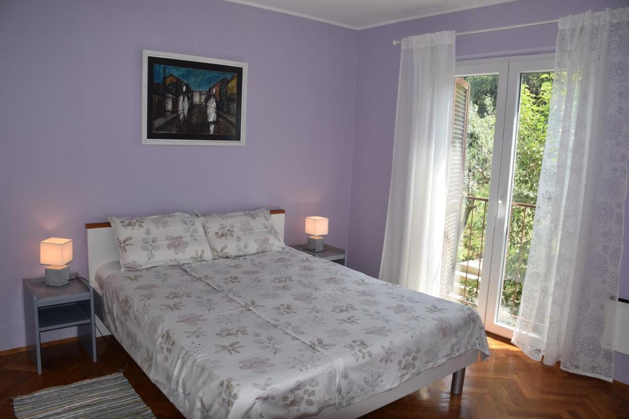 Appartamento Apartman Tina Porec Esterno foto
