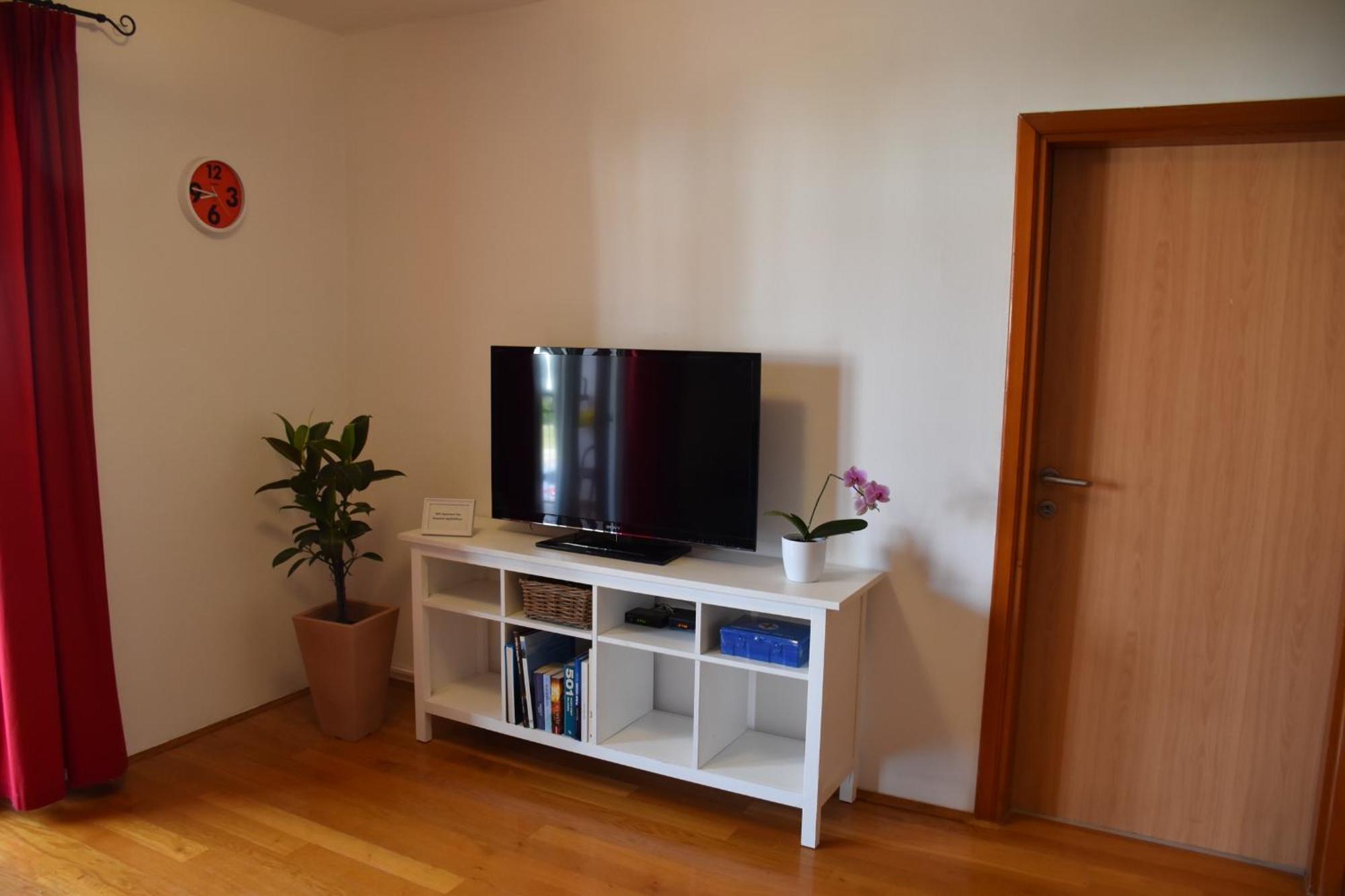 Appartamento Apartman Tina Porec Esterno foto